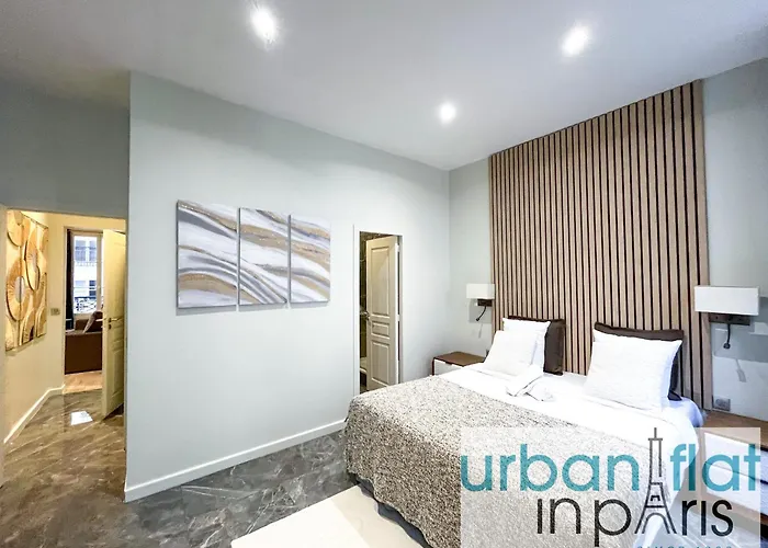 Urban Flat 63 - Beautiful 3 Bedroom Flat Champs-Elysees