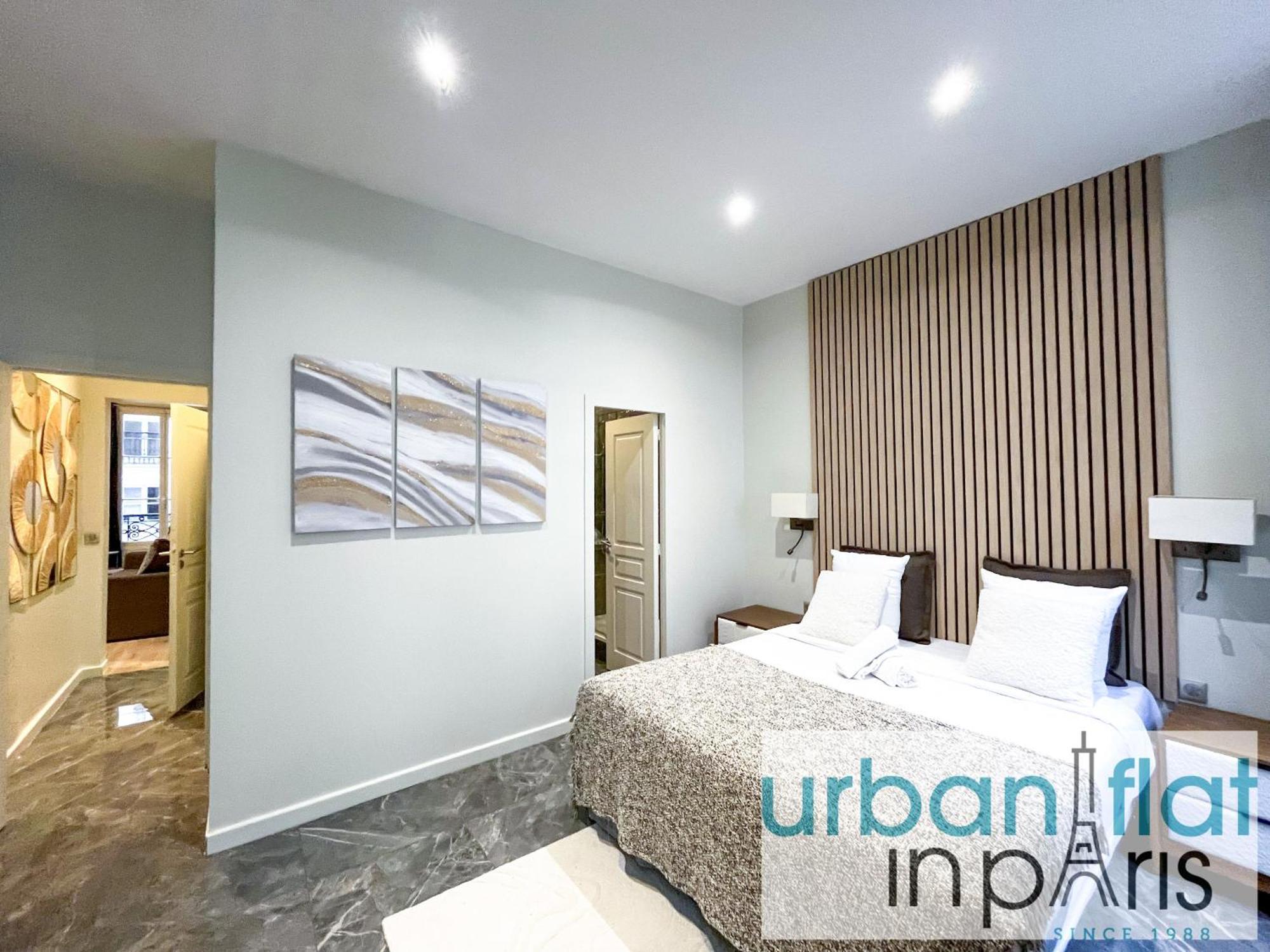Apartamento Urban Flat 63 - Beautiful 3 Bedroom Flat Champs-elysees París